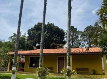 3ef51ade554ff7dacbc8b55ffaf99d3064b5555b · Chácara com 4 dormitórios à venda, 1690 m² por R$ 1.090.000,00 - Caputera - Arujá/SP