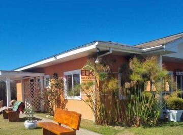 667233444cc9f2229d8d66b56f45ccc4ed271851 · Casa com 8 dormitórios à venda, 480 m² por R$ 4.200.000,00 - Vila Chantal - Campos do Jordão/SP