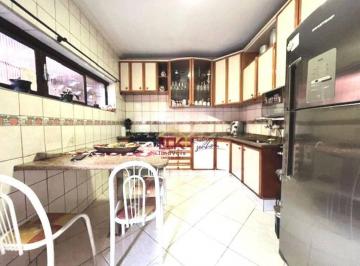 0ea860bdc629d8cac6ebbba9caf6a5e7af585650 · Sobrado com 4 dormitórios à venda, 250 m² por R$ 800.000,00 - Jardim Maria Augusta - Taubaté/SP