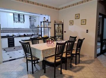 6f45ff62e668e49be755a87597b9aea8d69b9c81 · Sobrado com 4 dormitórios à venda, 223 m² por R$ 901.000 - Residencial São Paulo - Jacareí/SP