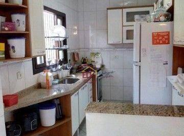 38ea5a2e33bb7698324694829a761ef183c79e8e · Casa com 4 dormitórios à venda, 220 m² por R$ 935.000,00 - Cidade Morumbi - São José dos Campos/SP