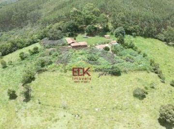 b5d8e92f0a276882f7655b618e197178e722c506 · Fazenda com 5 dormitórios à venda, 2050000 m² por R$ 5.200.000 - Rural - Andrelândia/MG