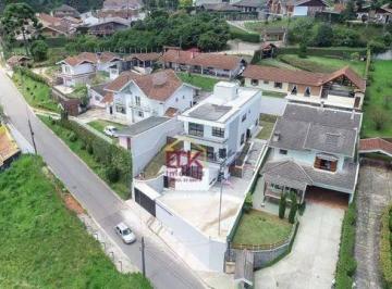 e2157eb5bf0f62186c3e5e5703d90da08f9a180c · Sobrado com 4 dormitórios à venda, 310 m² por R$ 2.380.000,00 - Vila Matilde - Campos do Jordão/SP