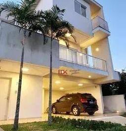 f598c48aa6fc0f6495a3ef5144149b7dd3fa0f3c · Sobrado com 3 dormitórios à venda, 277 m² por R$ 1.750.000,00 - Alberto Ronconi - Tremembé/SP