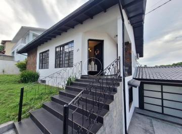 Casa · 398m² · 4 Quartos · 4 Vagas · Casa 4 Quartos com 1 Suíte e 398m² - Centro