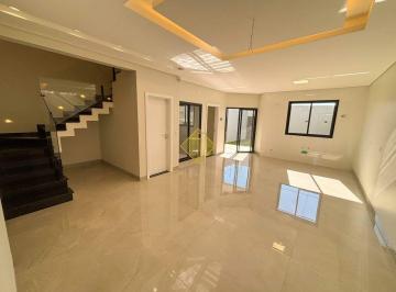 Casa · 180m² · 3 Quartos · Oportunidade Única! Sobrado Espaçoso à Venda no Parque Verde