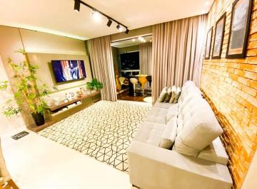 Apartamento · 124m² · 3 Quartos · 2 Vagas · APTO MOBILIDADO DECORADO E EQUIPADO NO CENTRO