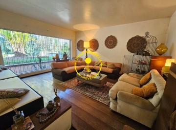 Casa · 304m² · 3 Quartos · 4 Vagas · Casa com 3 suites na Vila Inah, perto do metrô para reformar