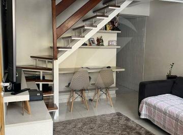 Casa · 60m² · 2 Quartos · 1 Vaga · Apresentação de Sobrado em Condomínio Fechado no Horto Florestal !
