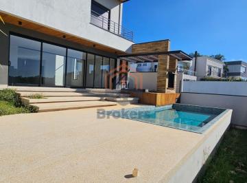 Casa · 4 Quartos · 6 Vagas · Casa Sobrado de Condominio em Medeiros - Jundiaí, SP