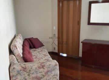 Apartamento · 80m² · 3 Quartos · 2 Vagas · Apartamento - Higienópolis - 3 Dormitórios - 80m².