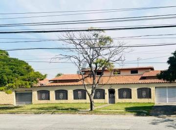 1f8d93c9ad7157fae33c03133117b07a8757b43f · Casa com 3 dormitórios para alugar, 340 m² por R$ 18.253,25/mês - Parque Campolim - Sorocaba/SP