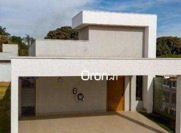 cdd811f2861277b189e35e156220950da092a86a · Sobrado com 3 dormitórios à venda, 135 m² por R$ 620.000,00 - Sítios Santa Luzia - Aparecida de Goiâ