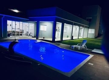 Casa de 5 quartos, Indaiatuba · Casa Residencial / Terras de Itaici / Indaiatuba - SP