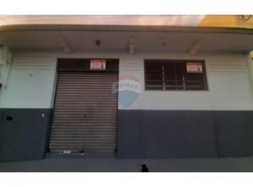 Comercial · 416m² · 4 Vagas · Prédio Comercial à Venda na Região Vila Moinho Velho – 468 m² de Versatilidade e Conforto
