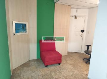 Comercial · 90m² · Amplo Conjunto com 05 Salas ao Lado do Metrô Anhangabaú ? Pronto para Uso!