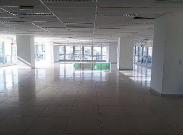 Comercial · 381m² · Amplo Cjto. A 350m do Metrô Republica.