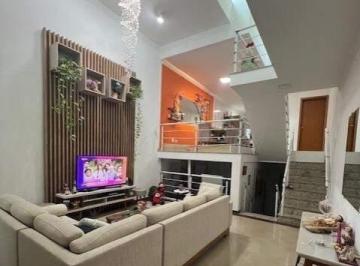 Casa de 4 quartos, São Bernardo do Campo · Sobrado com 254m², 4 dormitórios sendo 4 suítes e 4 vagas - Anchieta/SBC