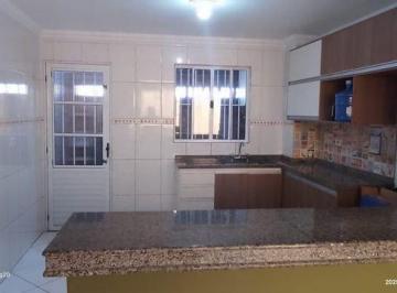 img0 · Casa em Condomínio com 2 Quarto(s) e 2 banheiro(s) para Alugar, 50 m² por R$ 1400 / Mês