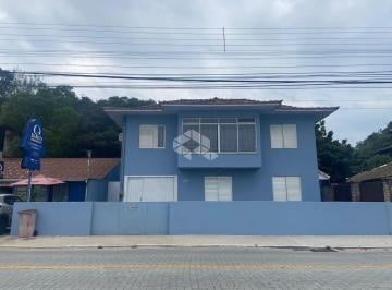 641607_iVO294VWU2Z8mzOV_64160766d8bd9a7d64f.jpg · Casa Avenida das Rendeiras, lagoa da Conceição Florianópolis