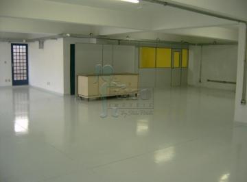 Comercial · 270m² · Salão comercial de 270m² com 02 banheiros para locação - Jardim Novo Mundo