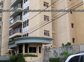 Apartamento · 221m² · 3 Quartos · 1 Vaga · Apartamento de 221m² com 03 quartos à venda - Centro