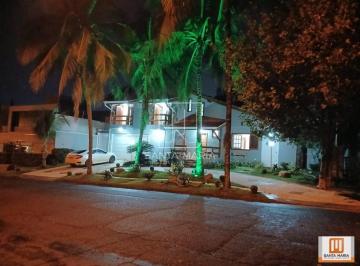 Fachada Unidade · Casa (sobrado na rua) 3 dormitórios/suite, cozinha planejada