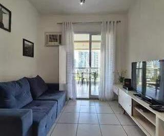 Apartamento · 71m² · 2 Quartos · 3 Vagas · Apartamento à venda totalmente mobiliado com 2 quartos, sendo 1 suíte, e varanda com vista agradável