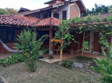 Rural · 440m² · 5 Quartos · 4 Vagas · Belíssima casa no Guará !