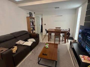 Casa · 160m² · 2 Quartos · 2 Vagas · Sobrado á venda 2 Dormitórios 1 Suíte no Jardim Bela Vista