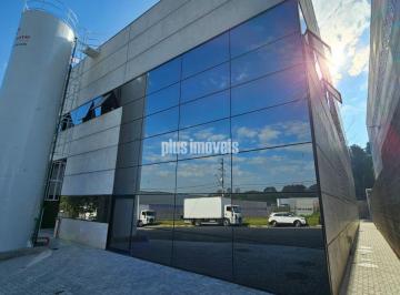 Comercial · 1009m² · 10 Vagas · Galpãp em Condominio Fechado em Cotia na Região da Granja Viana
