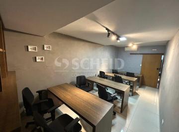 Comercial · 24m² · Sala comercial p/ locação, 24m², até 11 pessoas, com mesas e cadeiras, ar cond. e serviços incluídos