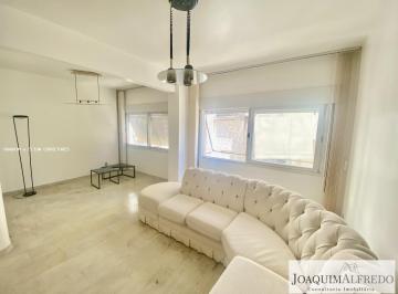 202503201810354574.jpeg · Apartamento para Venda em Florianópolis, Centro, 2 dormitórios, 1 suíte, 2 banheiros, 1 vaga