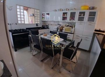 Casa · 158m² · 3 Quartos · 6 Vagas · Casa em Piracangaguá (Chácara Flórida), Taubaté/SP de 158m² 3 quartos à venda por R$ 480.000,00
