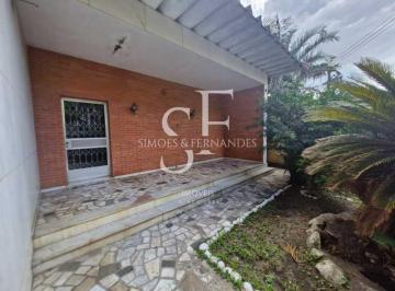 Casa · 294m² · 6 Quartos · 4 Vagas · Grajaú- Rua Borda do Mato -  Casa linear, varanda, 6 quartos, 1 suíte,  churrasq