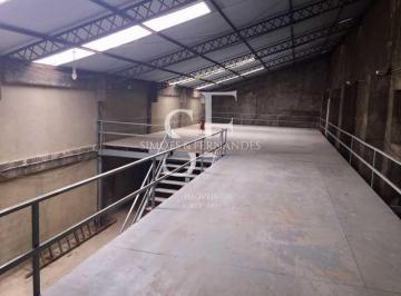 Comercial · 1084m² · 2 Vagas · Rio Comprido - Rua Mario Lacerda - Oportunidade - Galpão/Armazém com 1084m²