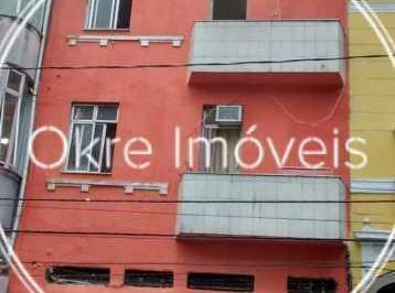 Comercial · 450m² · Prédio à venda no Catete