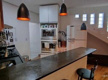ff809c852f8a70cfe7341f9409214b0890404c7b · Sobrado com 2 dormitórios à venda, 95 m² por R$ 330.000,00 - Parque Jacarandá - Taboão da Serra/SP