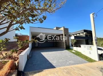Casa · 140m² · 3 Quartos · 2 Vagas · Casa com piscina a venda no Condominio Villagio Wanel