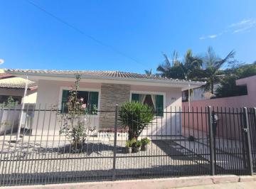Casa · 157m² · 3 Quartos · 1 Vaga · Casa Alvenaria em Centro, Santo Amaro da Imperatriz/SC