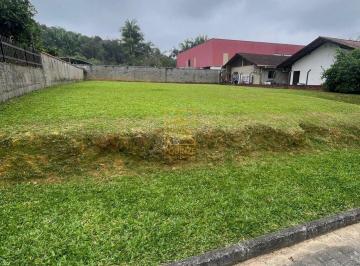 Terreno · 450m² · Terreno de 452 m² no bairro Araponguinhas