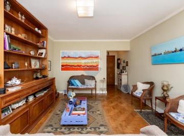 Apartamento · 110m² · 2 Quartos · 1 Vaga · Charmoso apartamento na José Maria Lisboa