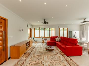 863880d9-104e-4d85-bd5a-019e4a77302d · Deslumbrante sobrado para venda em Jardim Sertãozinho com 3 quartos, sendo 1 suíte, 247m²