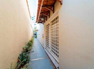 IMG_20260623_181549_000.jpeg · Sensacional casa para venda em Indianópolis com 3 quartos, sendo 1 suíte, 161m² - remaxfront#7DHR6