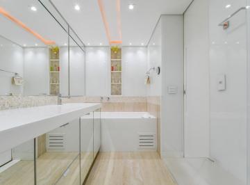 IMG_20260625_091510_000.jpeg · Versátil apartamento para venda em Vila Nova Conceição com 3 quartos, sendo 3 suítes, 244m² - remaxf
