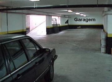 IMG_20250811_185125_000.jpeg · Excelente casa comercial para locação em Indianópolis, 1,555m² - remaxfront#QPZWC