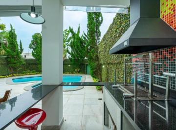 IMG_20260607_185207_000.jpeg · Versátil casa para venda em Jardim Leonor com 7 quartos, sendo 5 suítes, 800m² - remaxfront#UAO6C