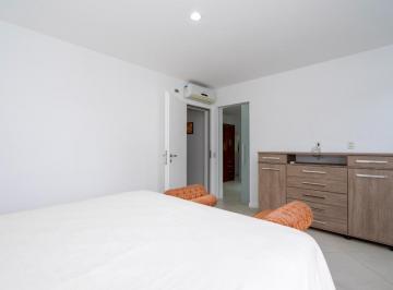 IMG_20260608_185158_000.jpeg · Agradável casa para venda em Jardim Leonor com 7 quartos, sendo 5 suítes, 800m² - remaxfront#UAO6C