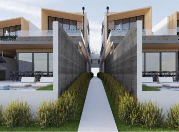 IMG_20260607_185153_000.jpeg · Confortável casa em condomínio para venda com 4 quartos, sendo 4 suítes, 261.57m² - remaxfront#YIGNV