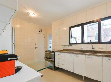 IMG_20260610_105233_000.jpeg · Confortável apartamento para venda em Vila Nova Conceição com 2 quartos, sendo 1 suíte, 151m² - rema